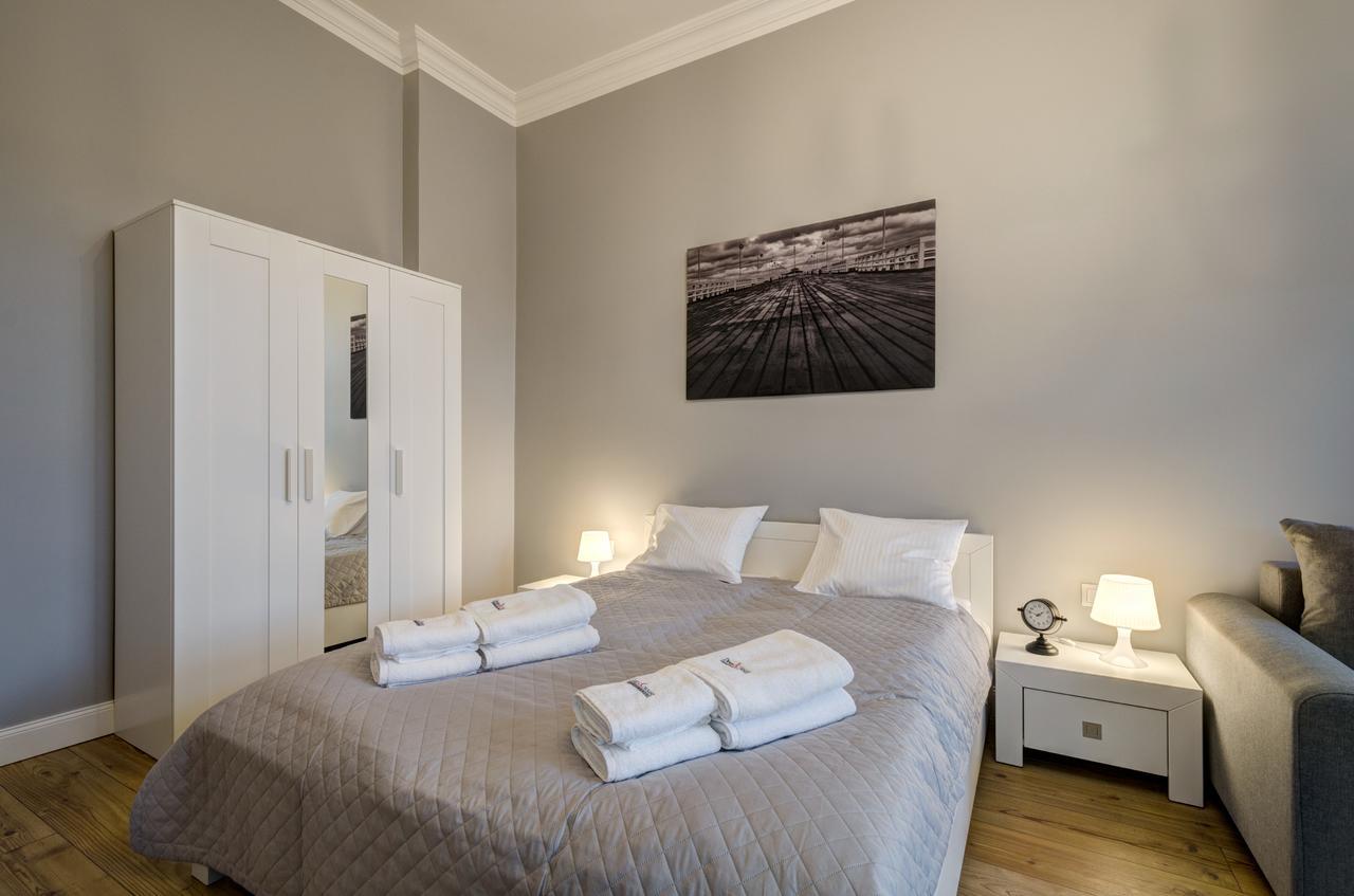 Dom & House - Apartments Podjazd Central 소포트 외부 사진